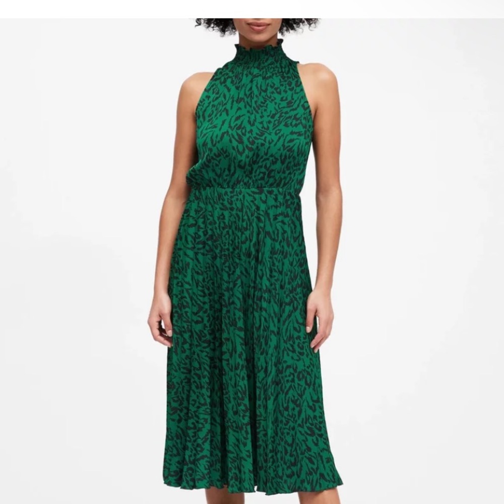 Green leopard Sleeveless Midi Dress